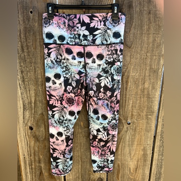 Evolution & Creation Sugar Skulls crop leggings - Picture 3 of 5